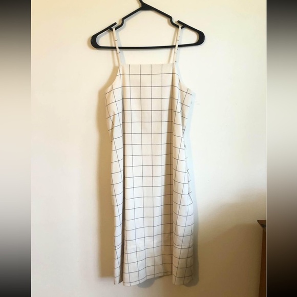 Oak and Fort Grid shift dress - Picture 2 of 4